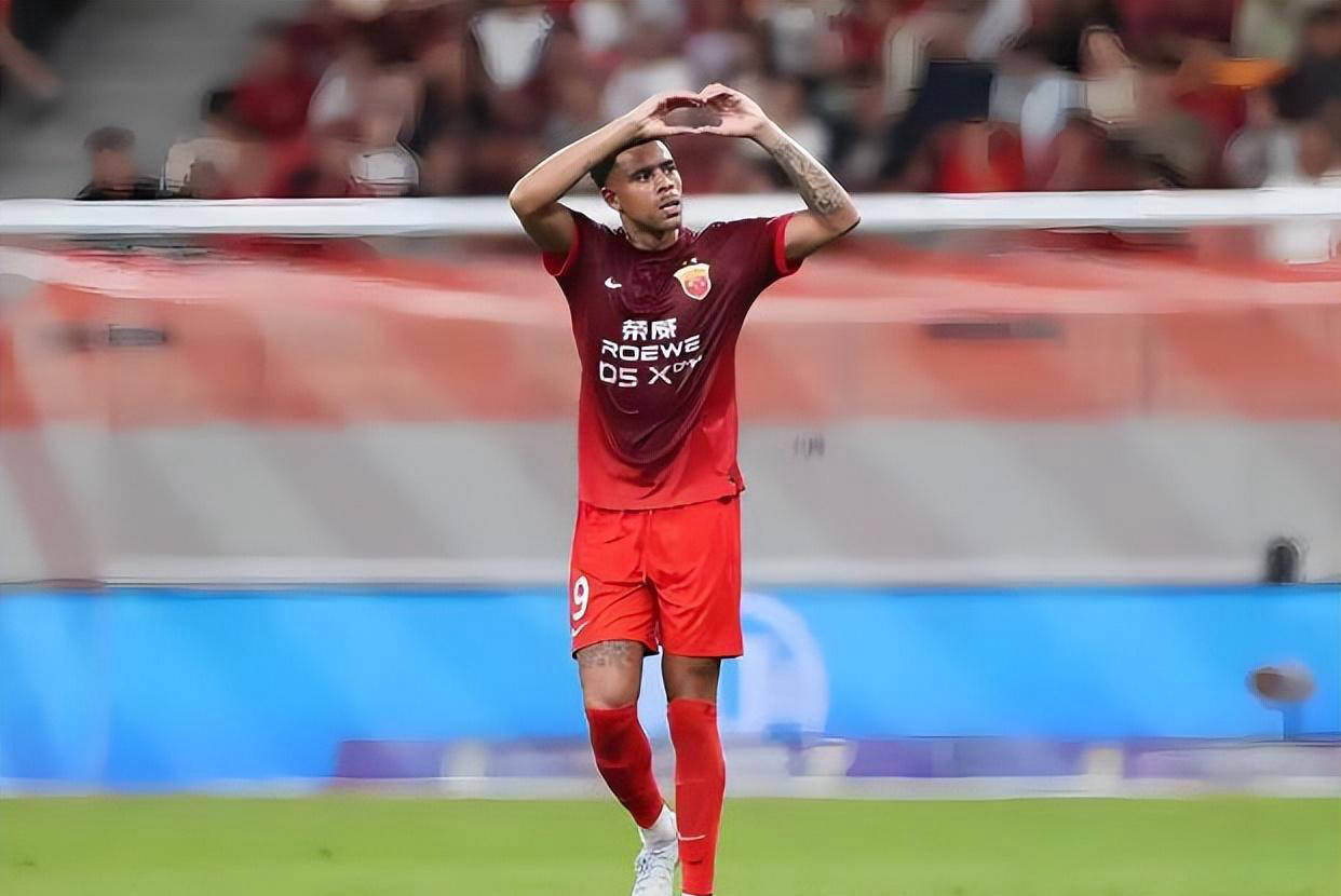 中超新星爆发！单场贡献球助攻，完美表现