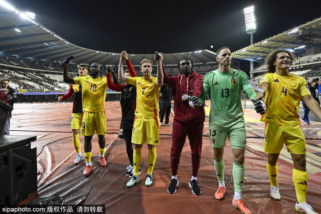  哈兰德拒绝和梅罗对比 称他们是足坛历史最佳 