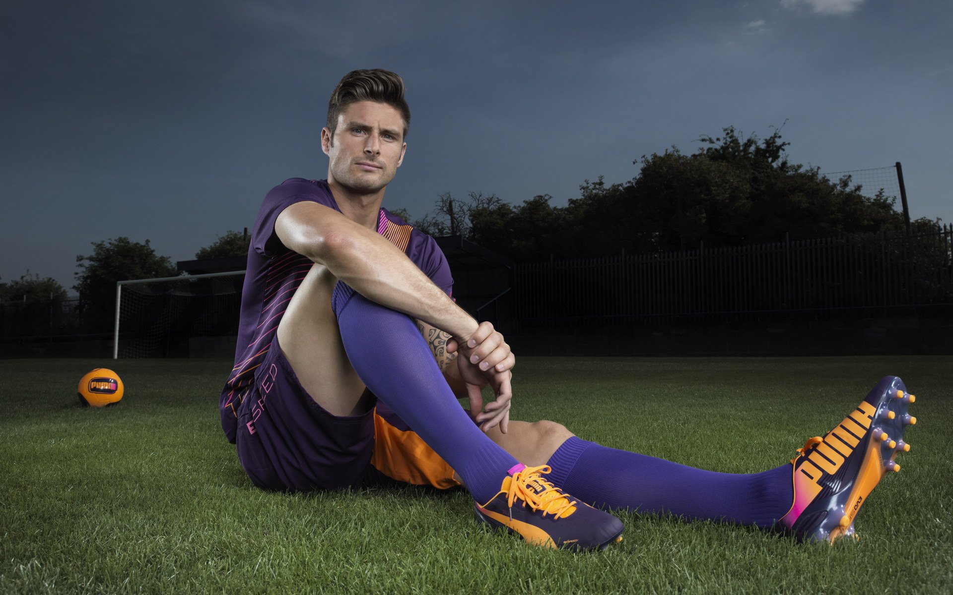 穆古鲁扎遭遇三连败，日本队教练面临压力！